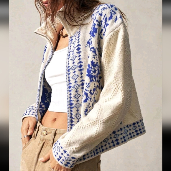 Cardigan Turtleneck Sweater, White, Autumn/Winter - Picture 2 of 4